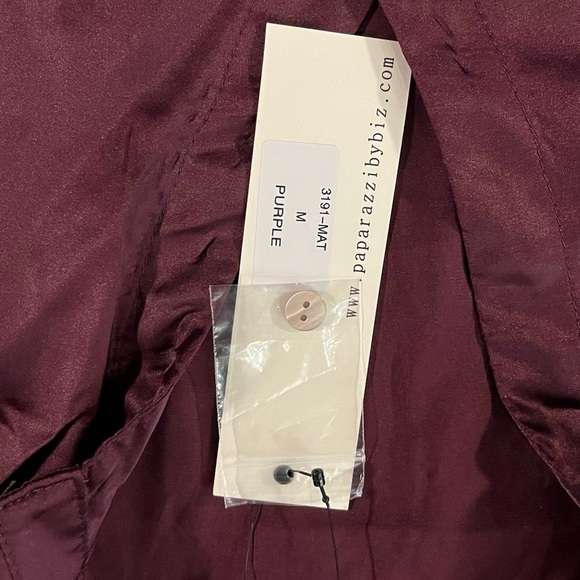 Paparazzi purple dressy blouse NWT button up top - Picture 16 of 16